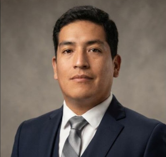 Dr. Luis Polo